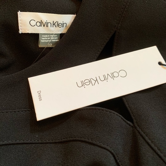 Calvin Klein Cut Out Stretch Crepe Jumpsuit Black - Picture 4 of 6